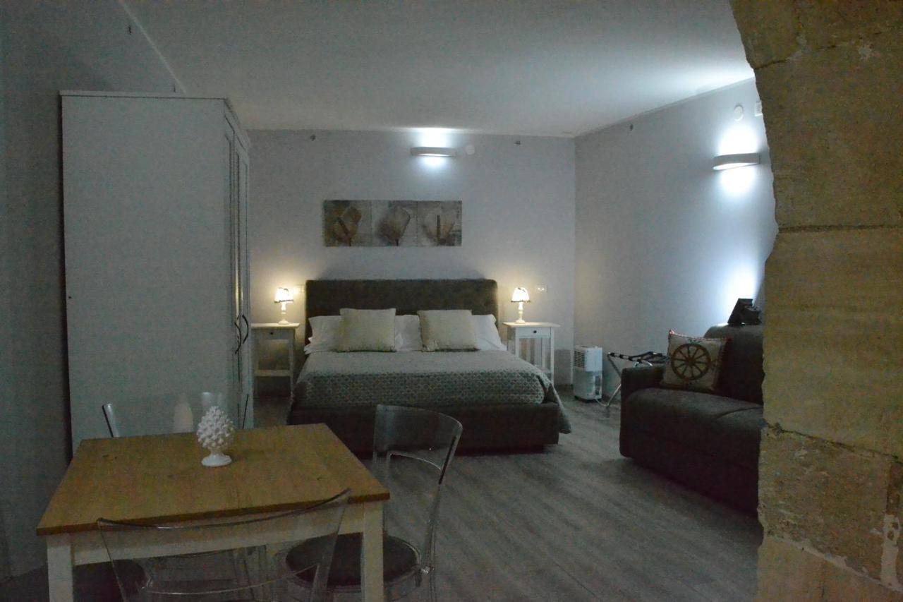 Ortys Casa Vacanze Syracuse Buitenkant foto